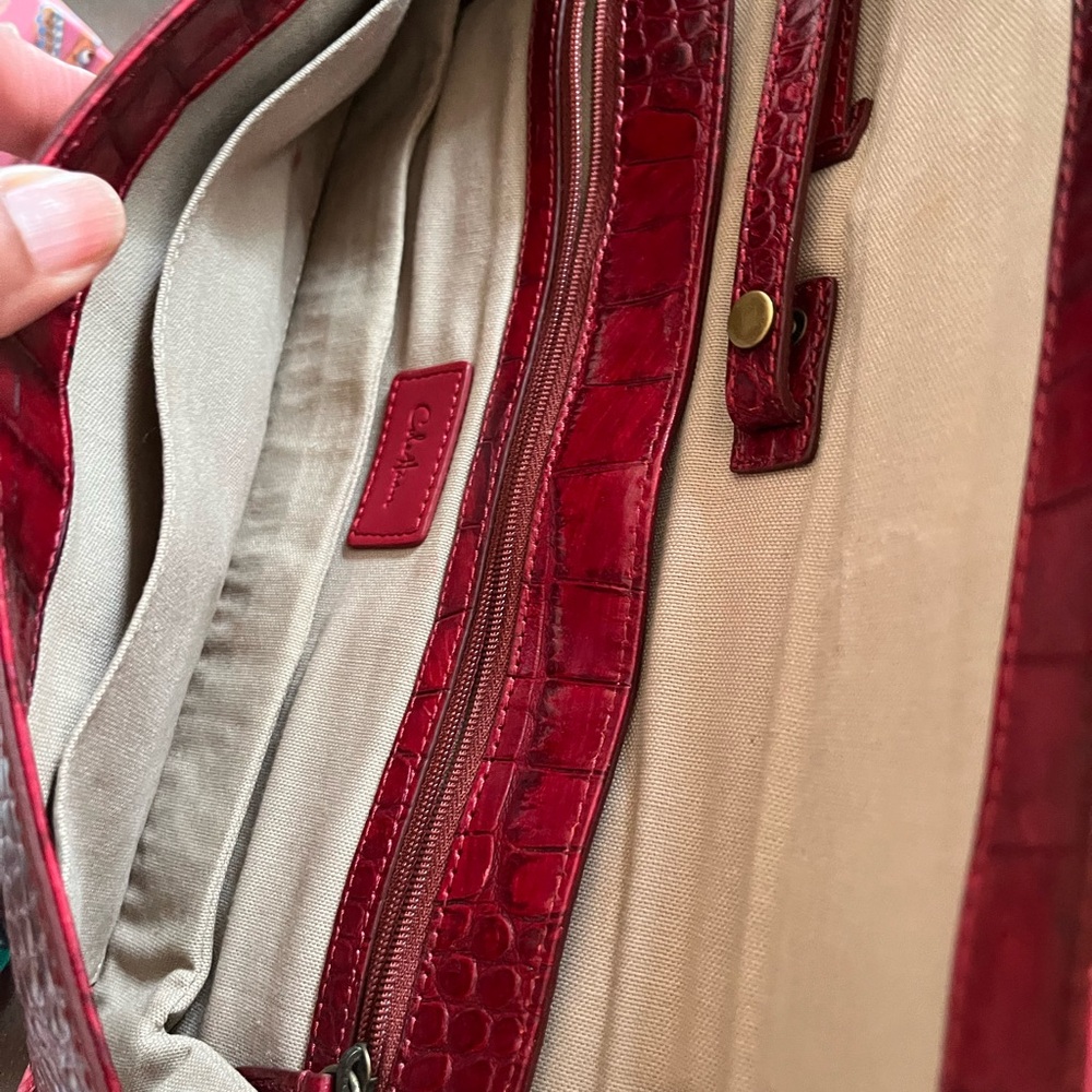 Cole Haan Elegant Red Crocodile-Embossed Leather Clutch - Picture 7 of 7